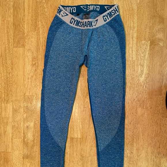 Bundle of Gymshark leggings. Size M - Picture 4 of 11